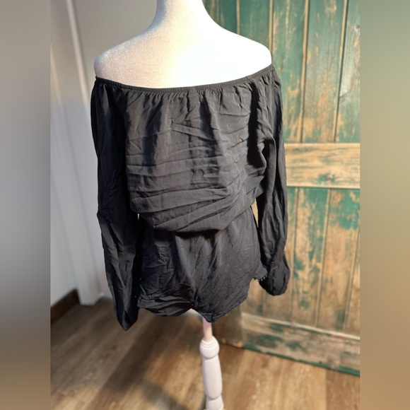Victorias Secret Rayon Romper off shoulder Jumpsuit Swimsuit Coverup size m - Picture 9 of 14